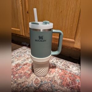 40oz Stanley Matte Sage